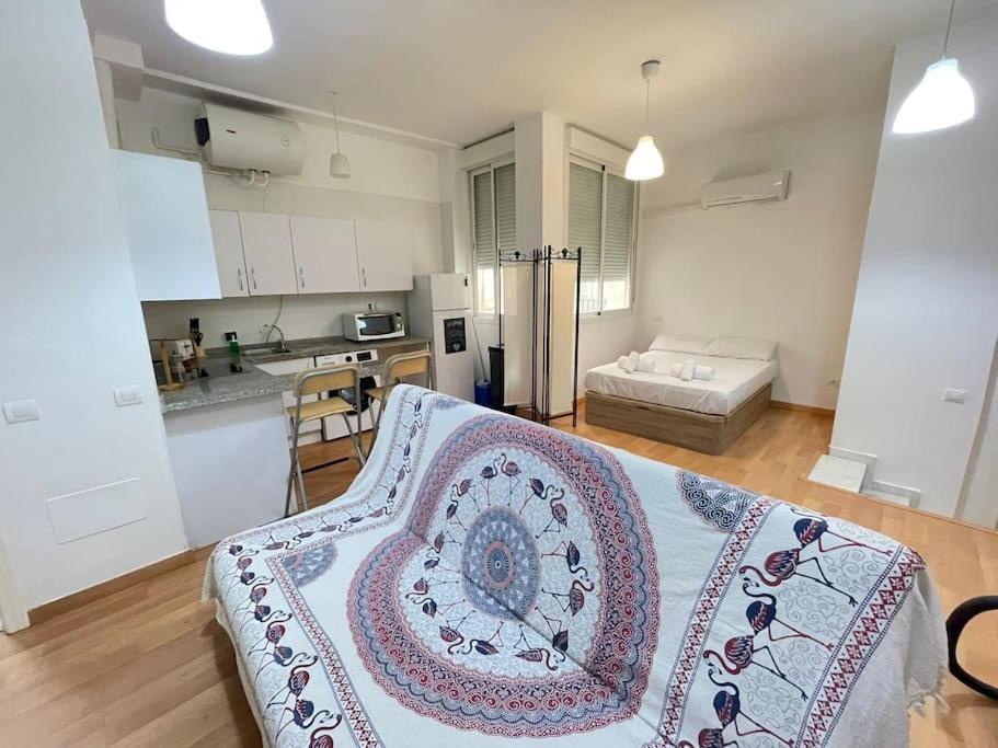 Flat In Atarazanas - Souv Màlaga