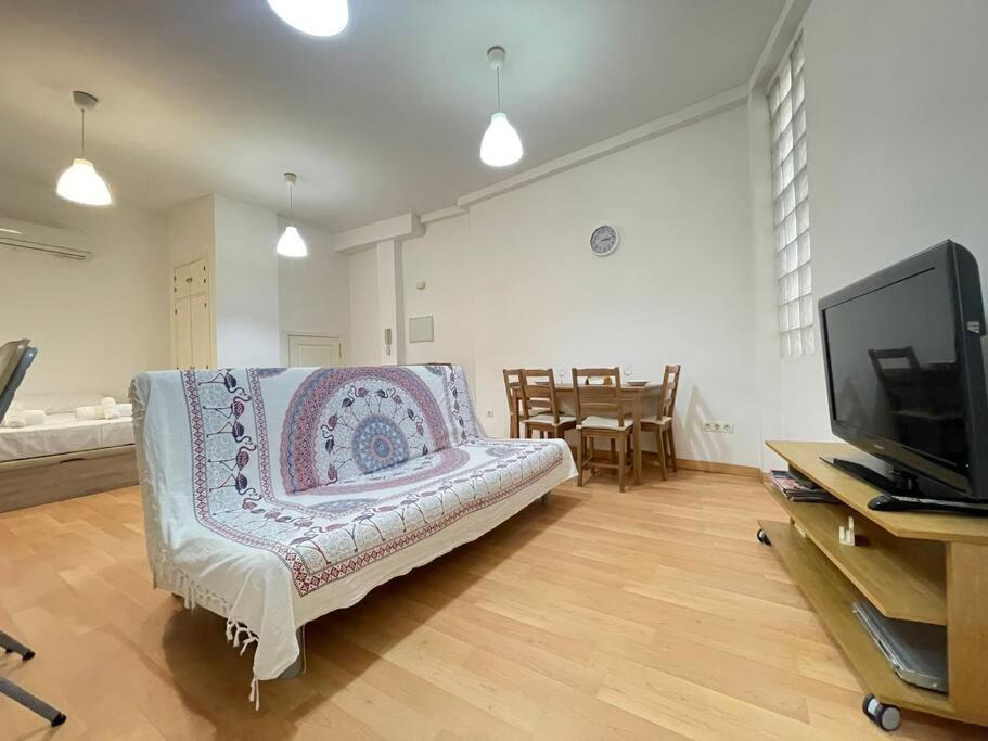Flat In Atarazanas - Souv Màlaga